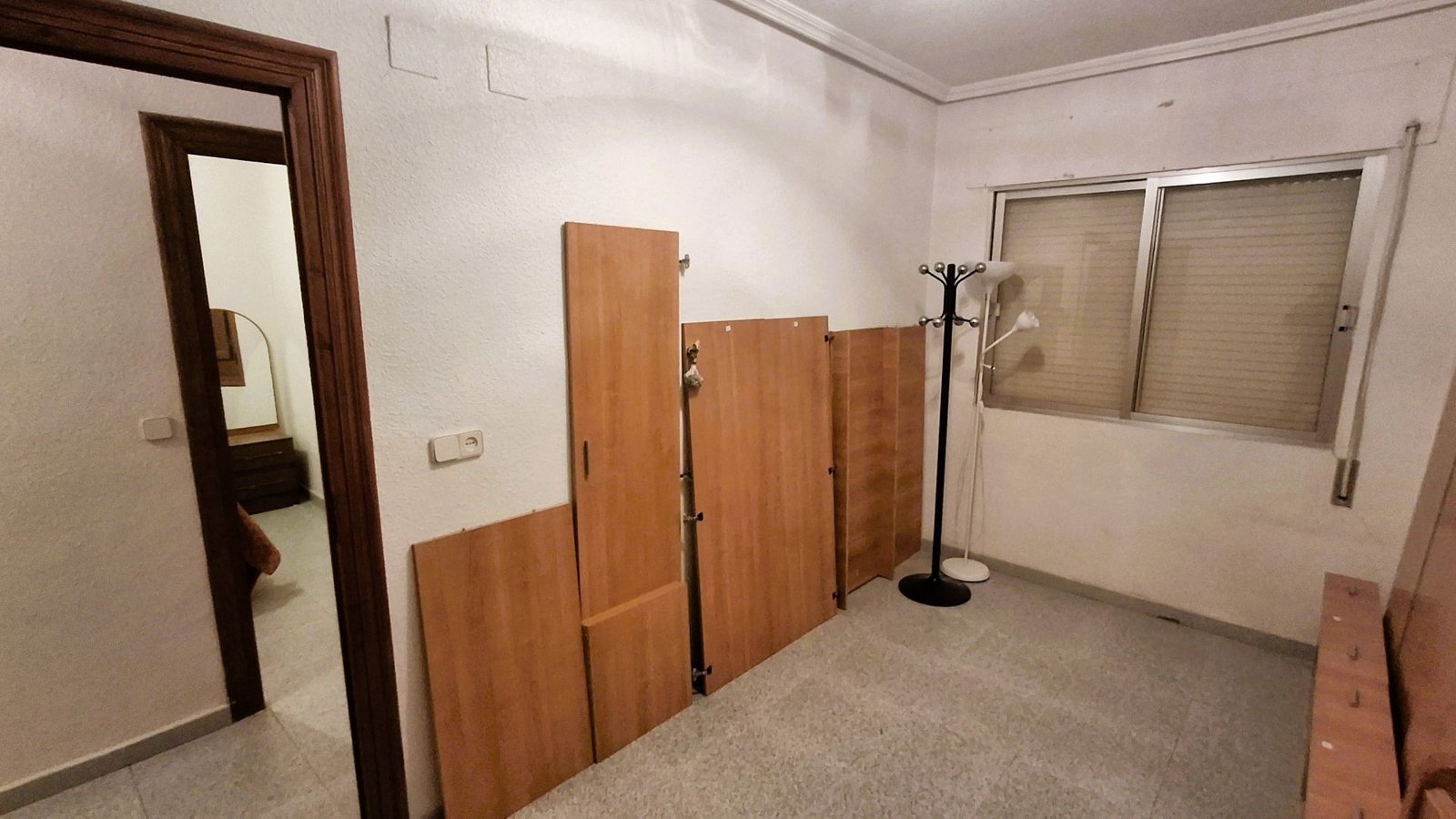 o_1jbkqbc9f1nu8huf16l355k1t962s