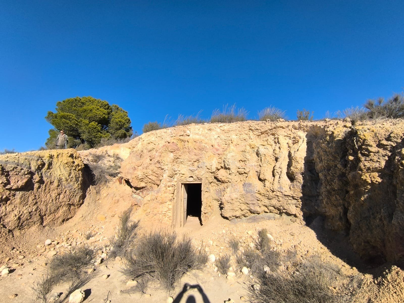 o_1jc1tk7p419kn72fp0krl091f22