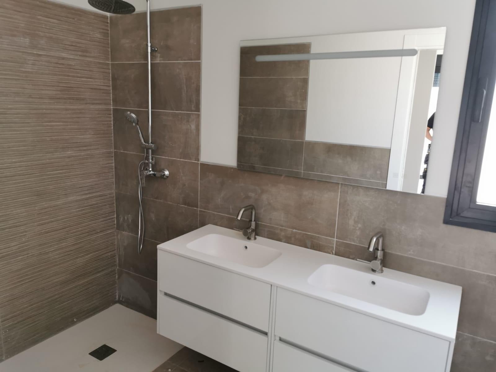 o_1jf0srglm18ng1lh214619a81s3l24