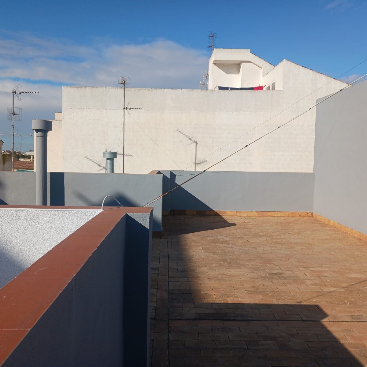 o_1jfb07u2uqku15r5kdi51144t4h