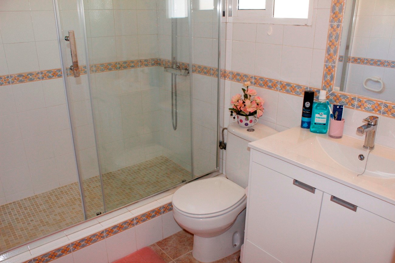 o_1jg2vrrgu93t7e71drv1mph12qe2q