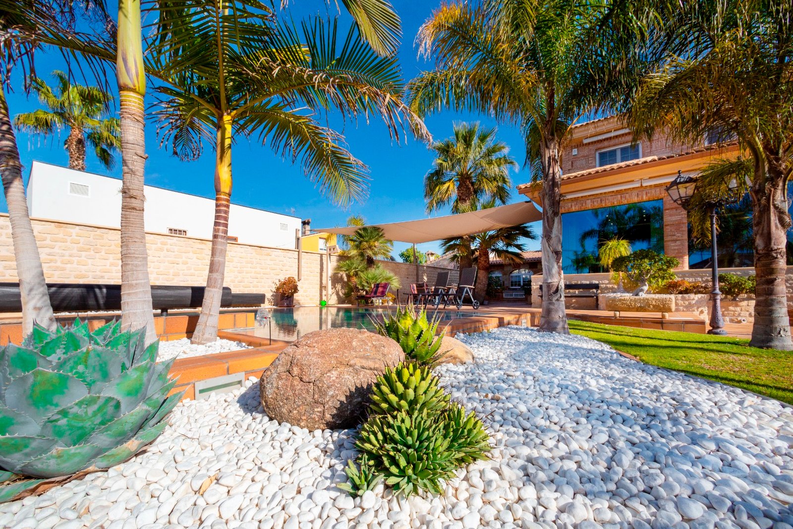 o_1jhlh22at2n88pq11gatek113j31