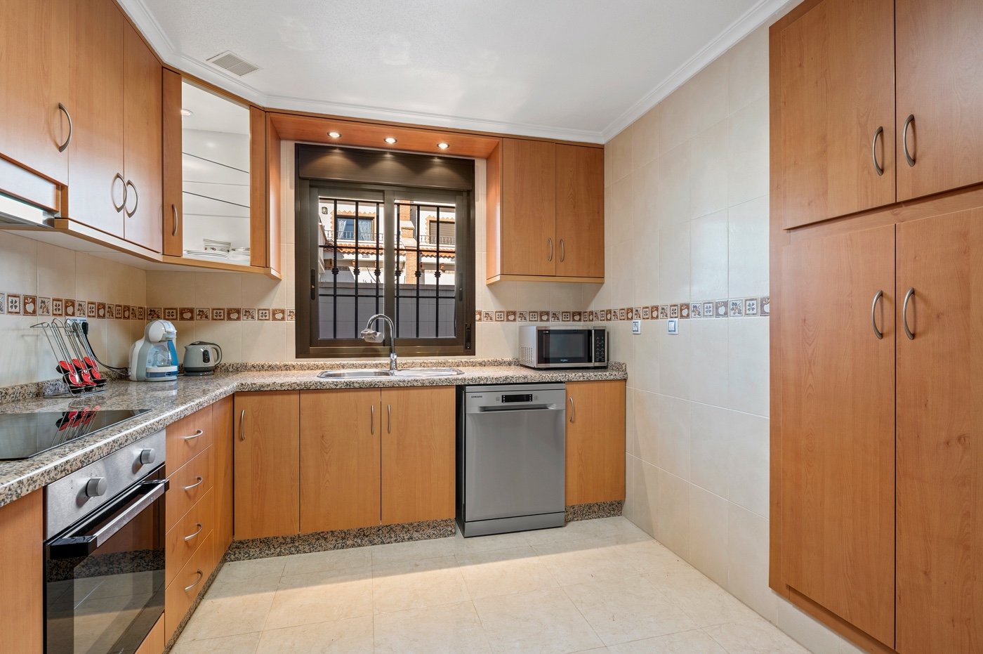 o_1ji52g4f41e771ge31i5p10eplkn2h