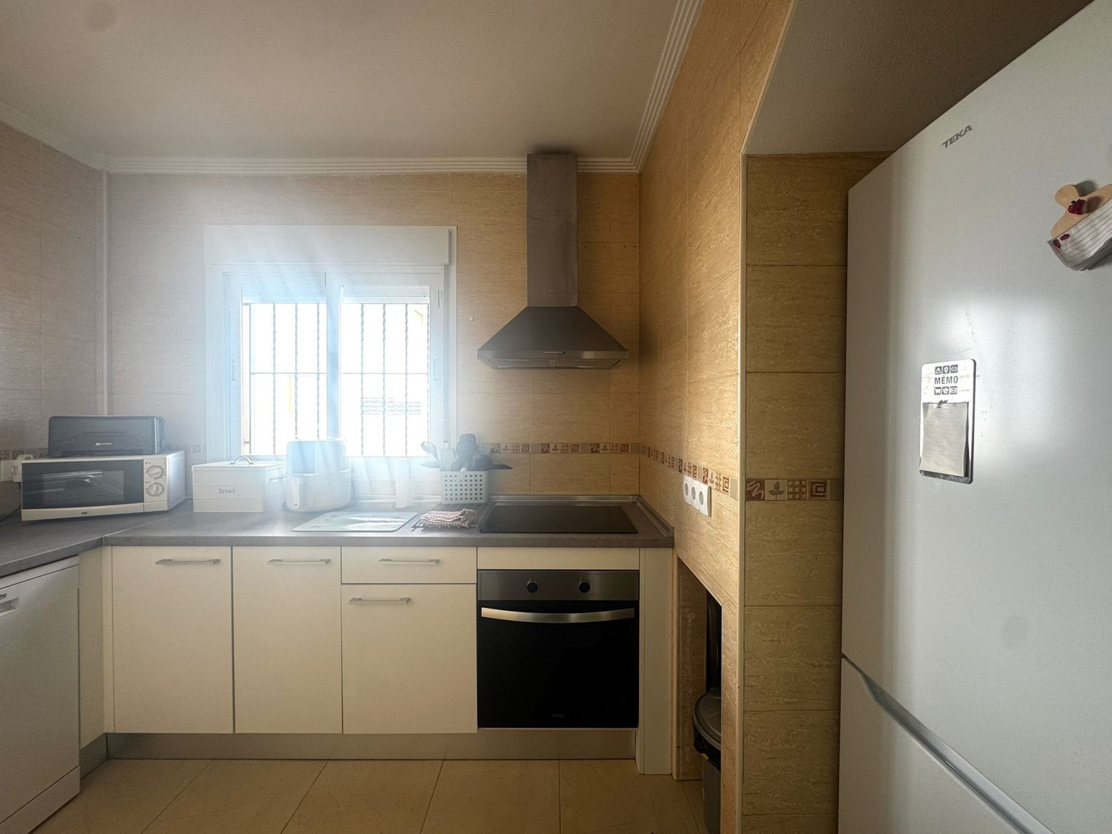 property_attachment_1huidebcla_20250922030911