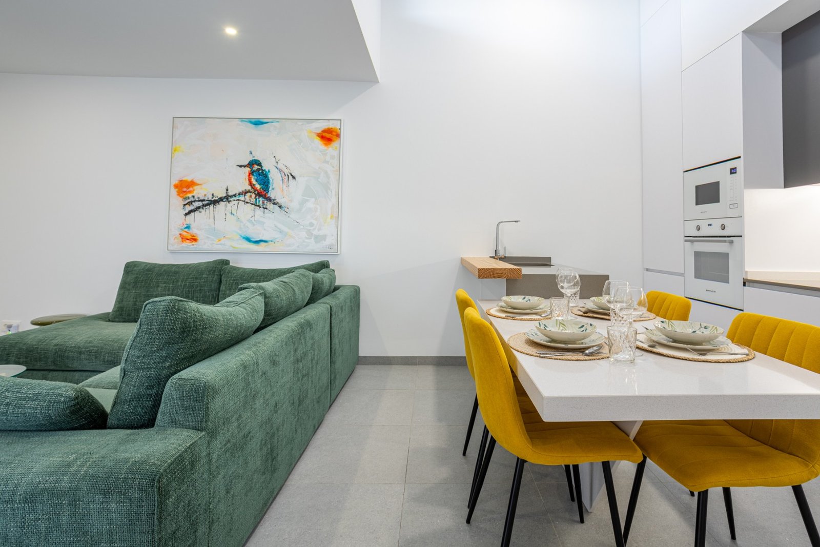 1243666_699d5b3307d84