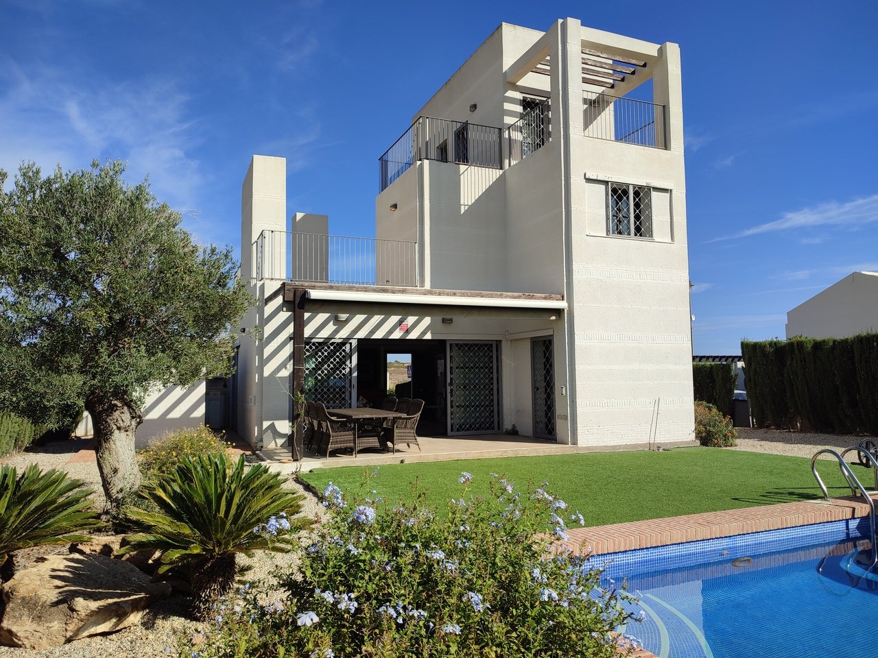 24817-villa-for-sale-in-peraleja-golf-1336471-large