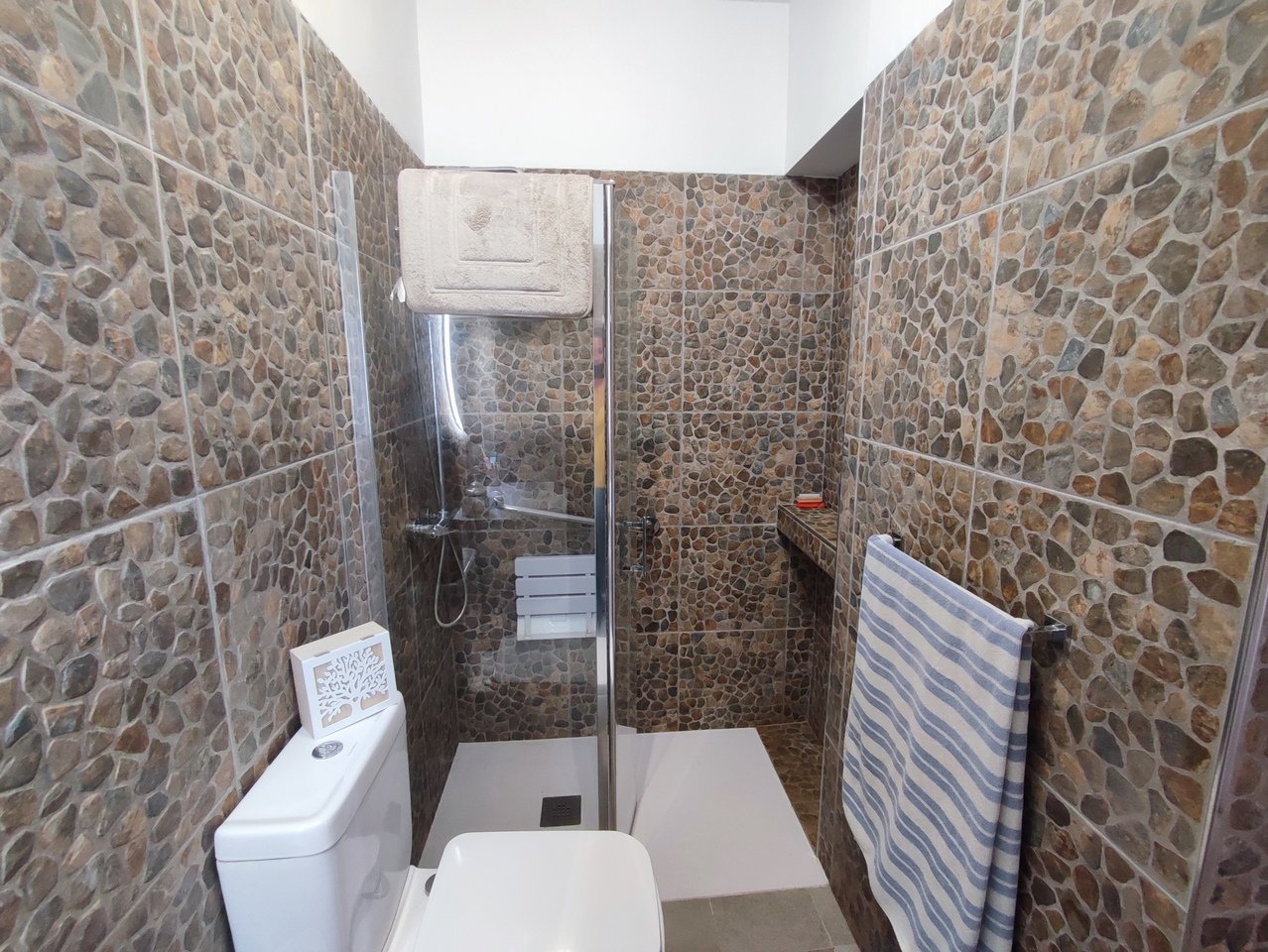 30751-villa-for-sale-in-peraleja-golf-resort-24475801-large