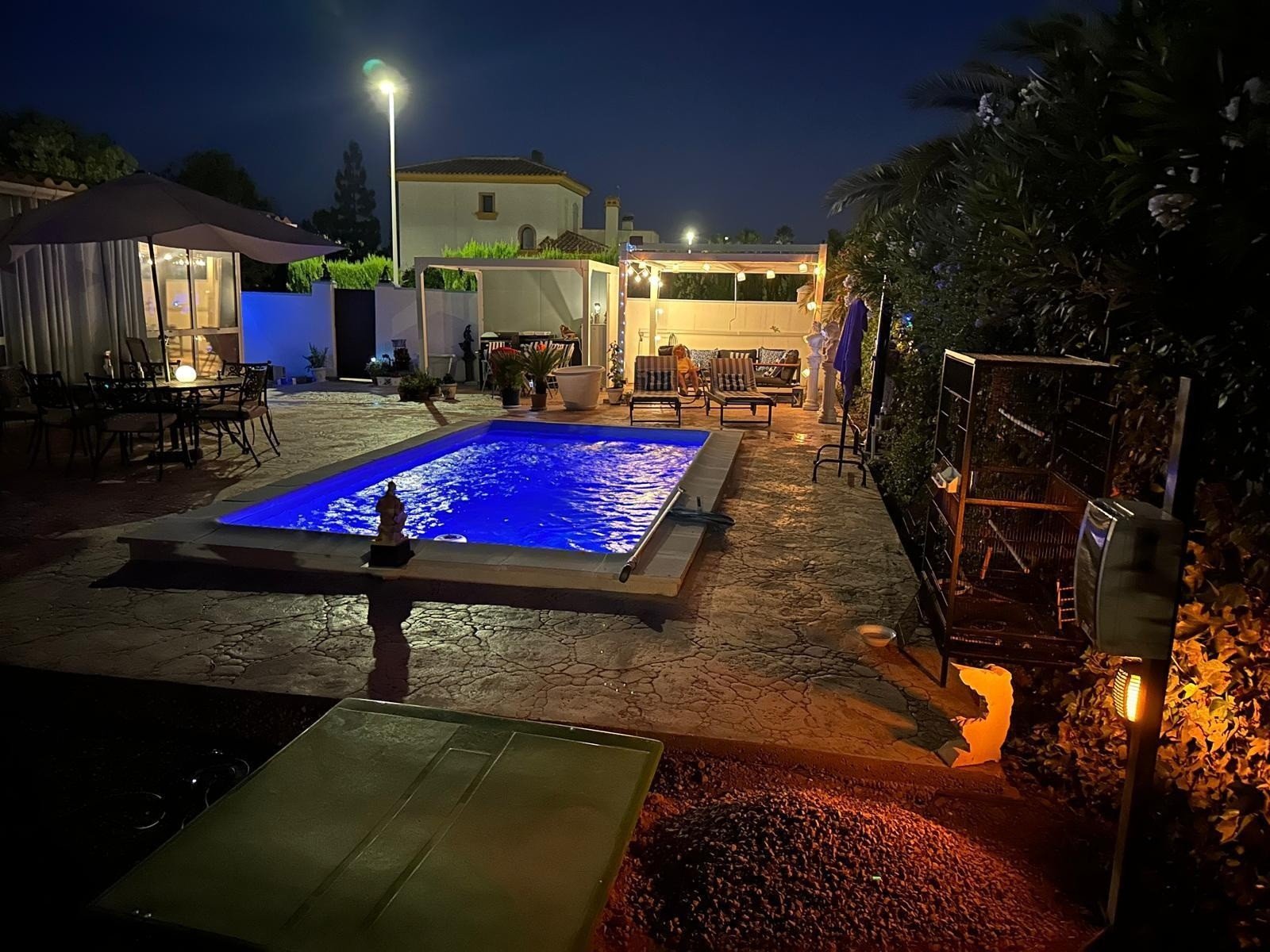 595867_694127cf6e829