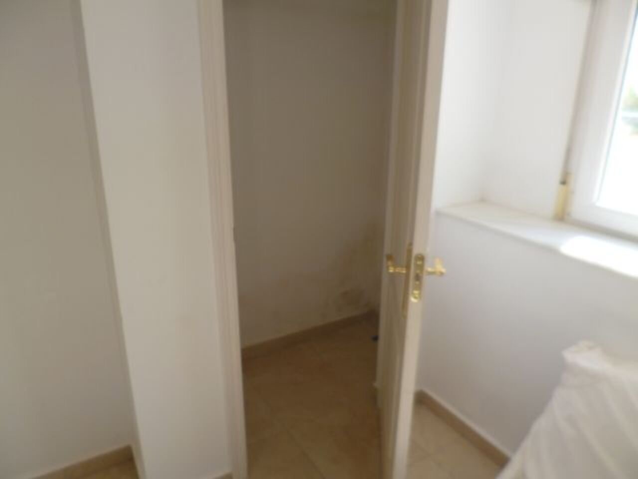 6935-villa-for-sale-in-villamartin-3409958-large