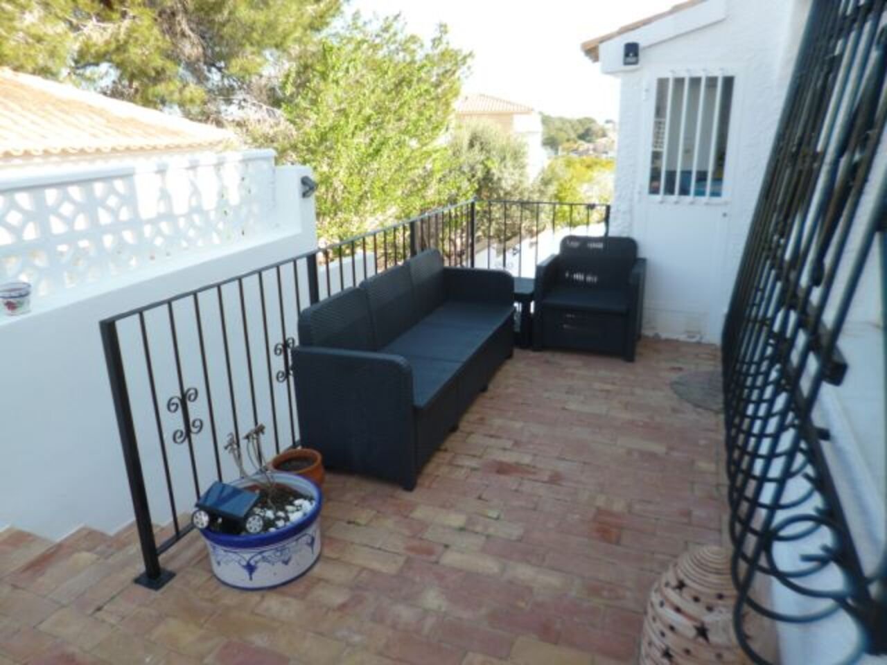 6935-villa-for-sale-in-villamartin-3409976-large