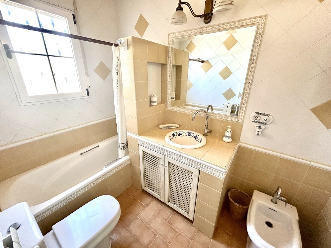 9cc87569d3983520ed9a_xlarge