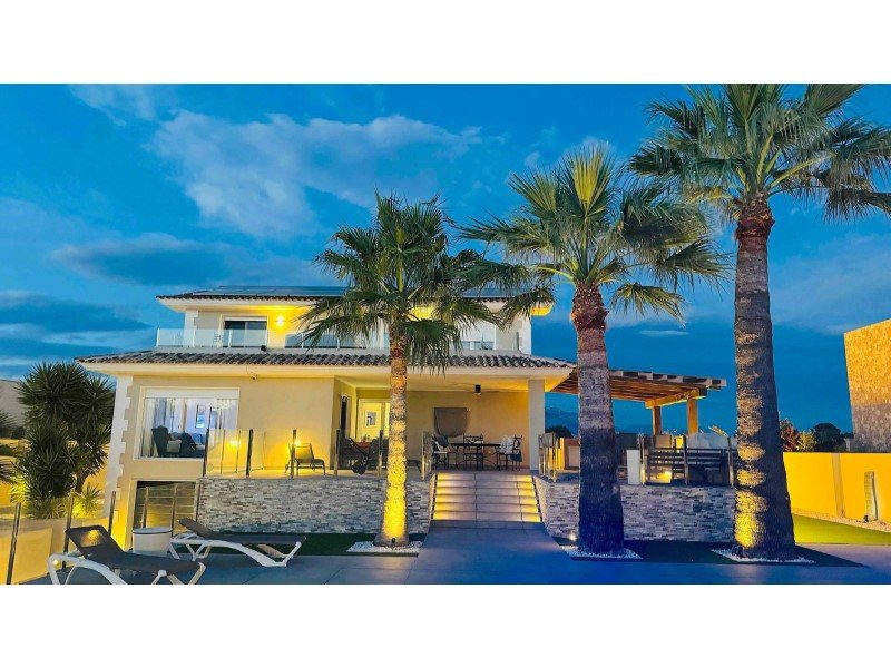 ID7802bf01-0000-0500-0000-0000185b1a52