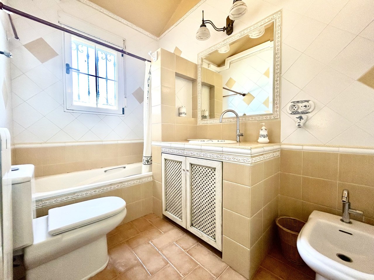 bdcab2614cf67fbeafc7_xlarge