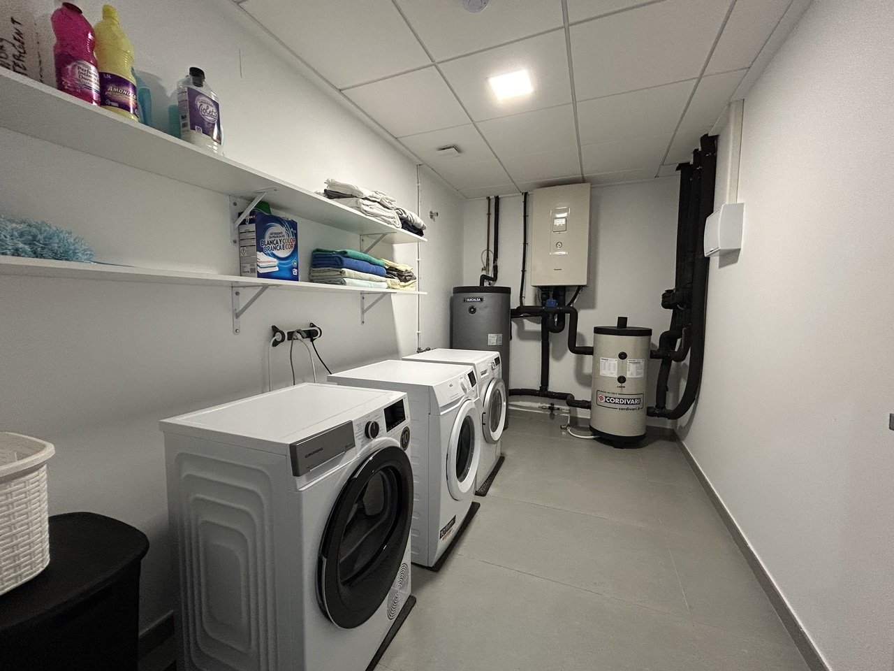 d8f6be33108c5ef032ba_xlarge