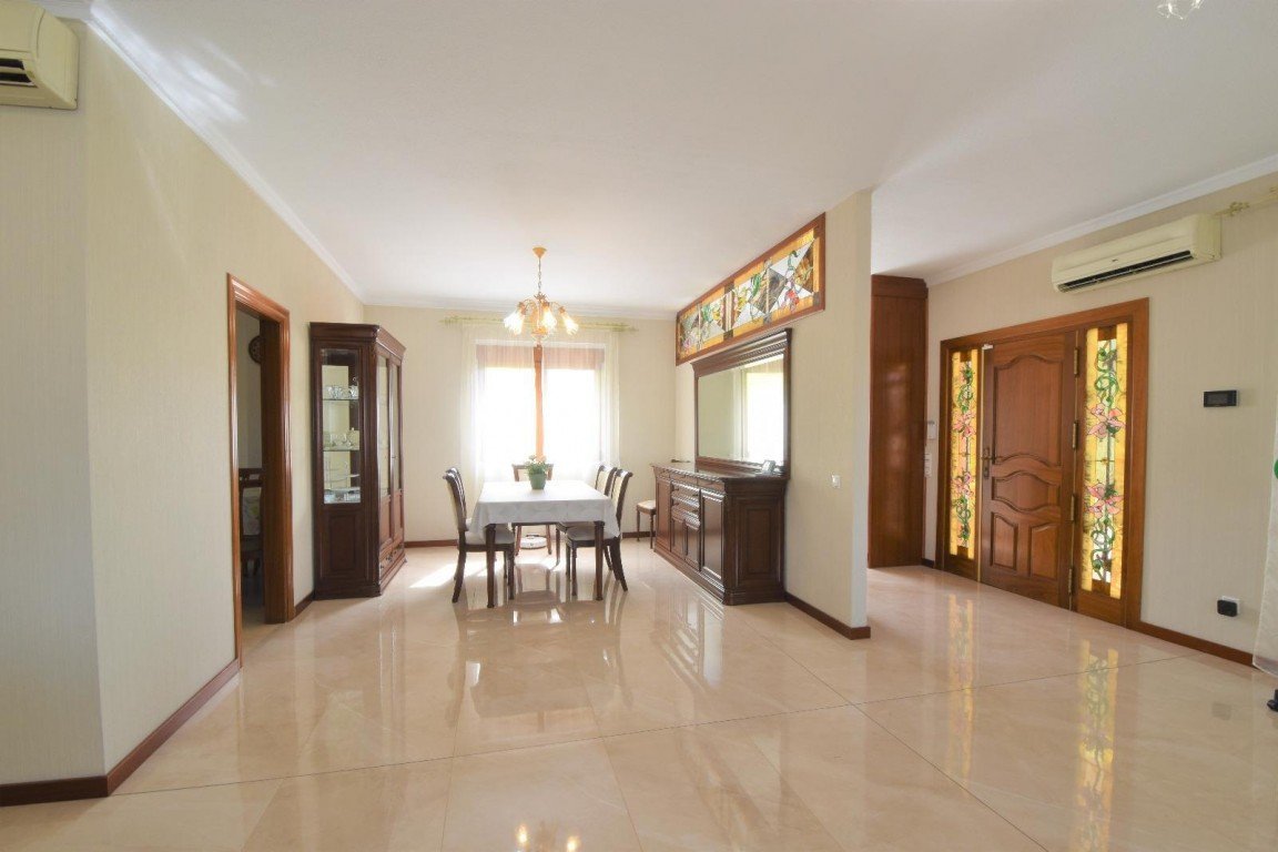 full_1464916_64812011