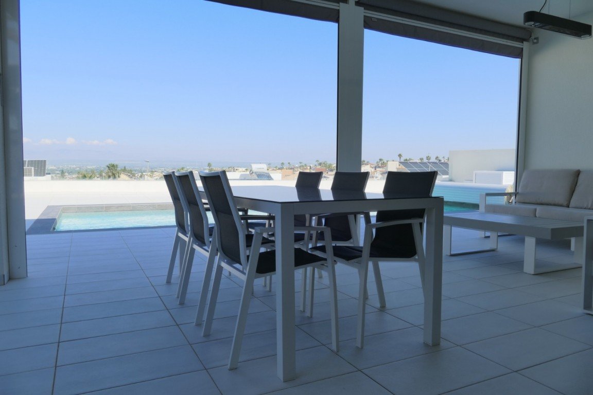 full_1528066_66319883