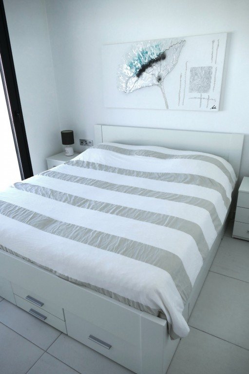 full_1528066_66319890