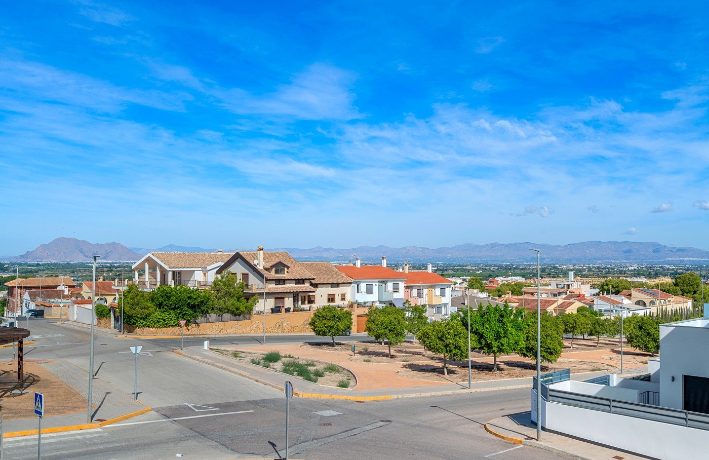 o_1j484uf5t17gi1o7h1su81k04mhp31