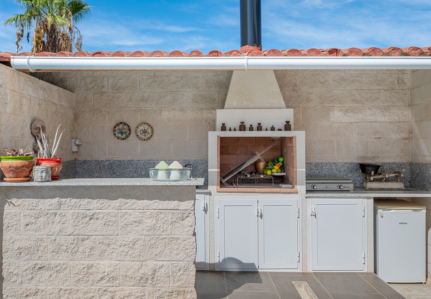 o_1j484uf5t1dv21o01vpn1sij192e42