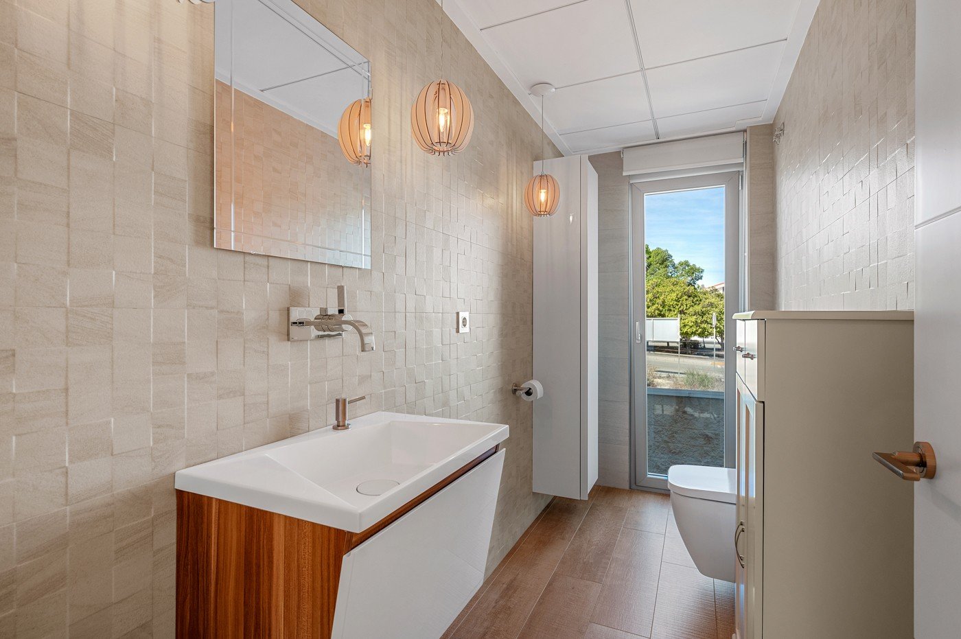 o_1j484uf5t2g2ntt1u77nlh19da3g