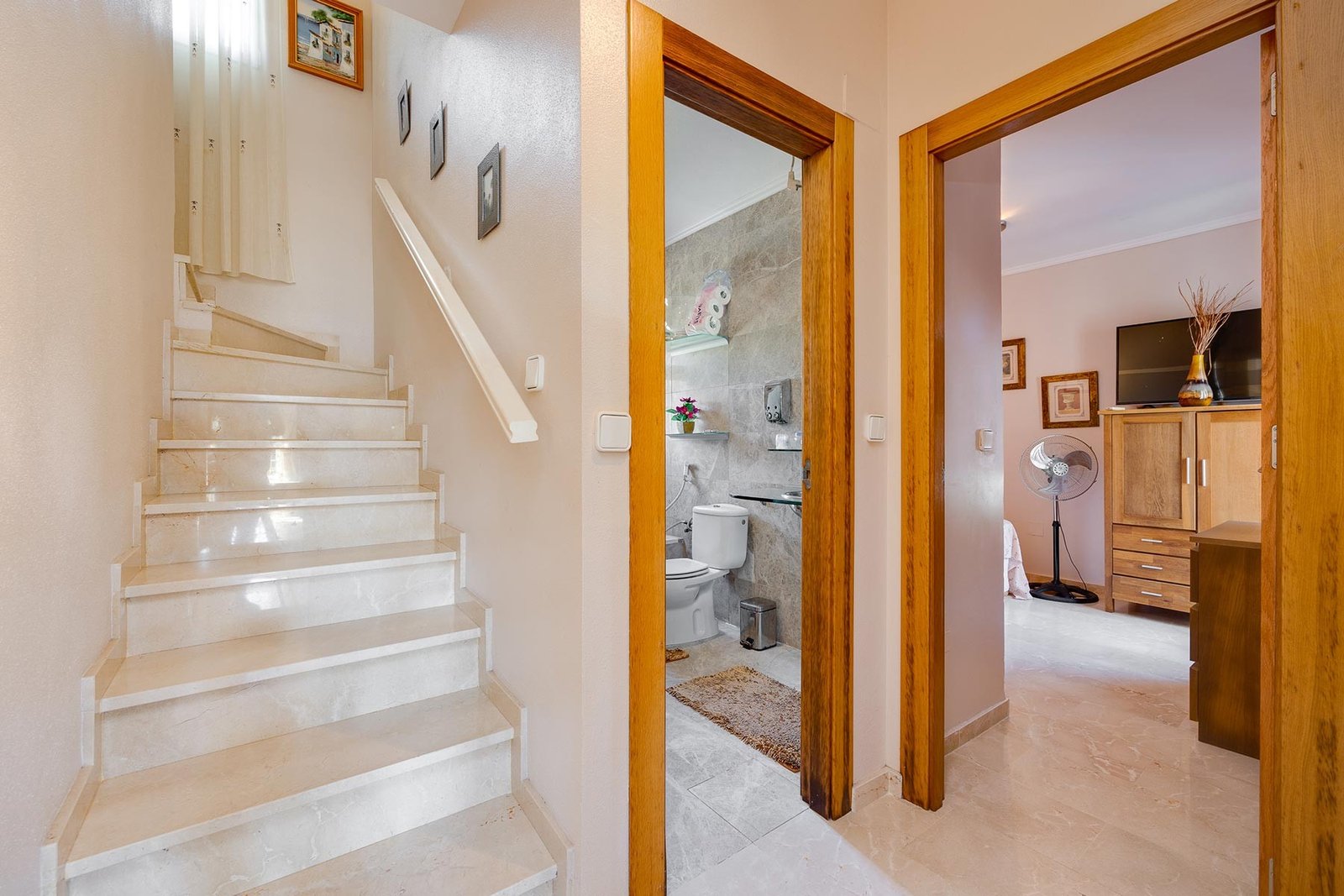 o_1j6fcnldnnvd1mvhdf61h1k8nk3b