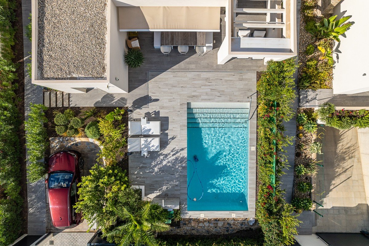 o_1j7egngd871s1konlse1604ms333