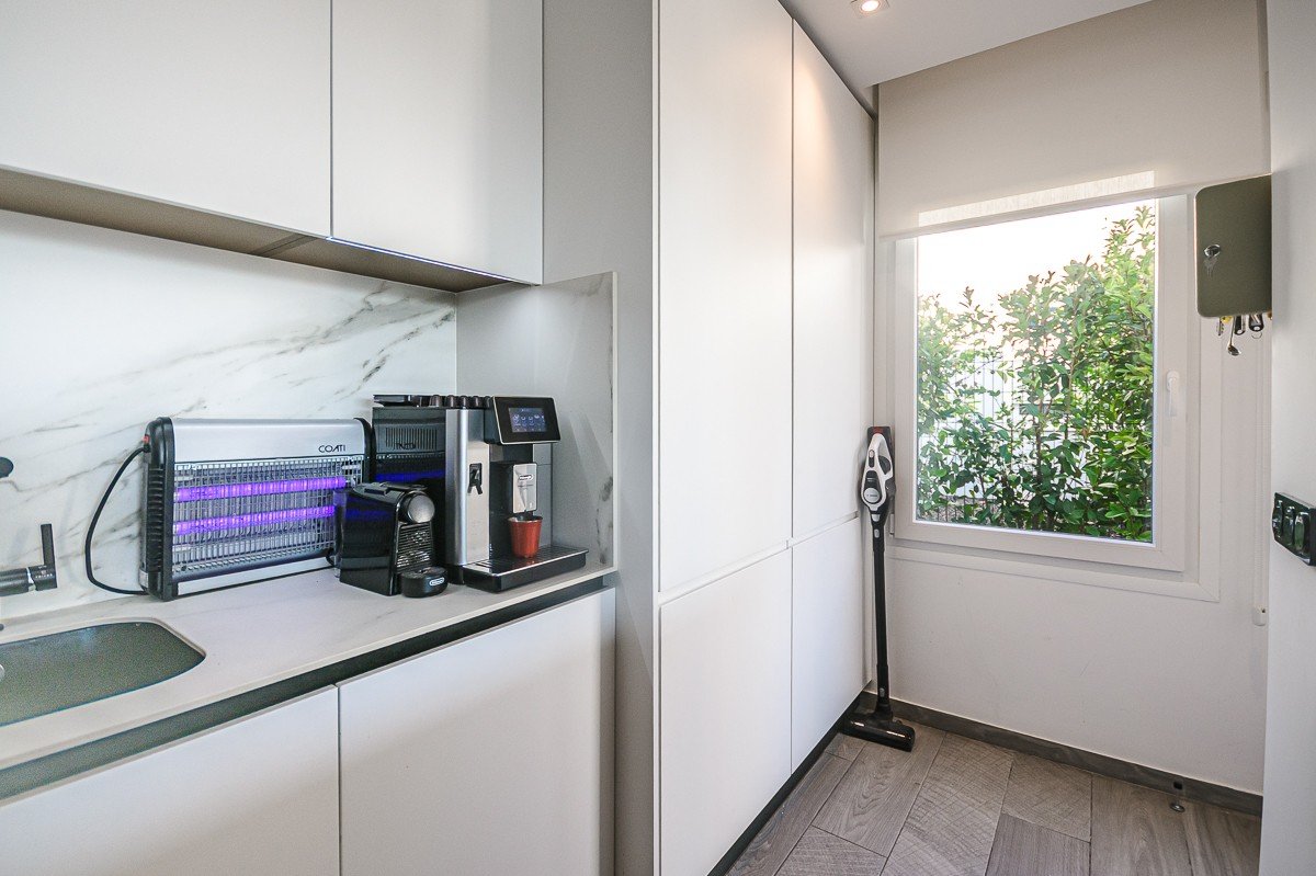 o_1j7egngd8a53t0hqam1q1i1u6m3n