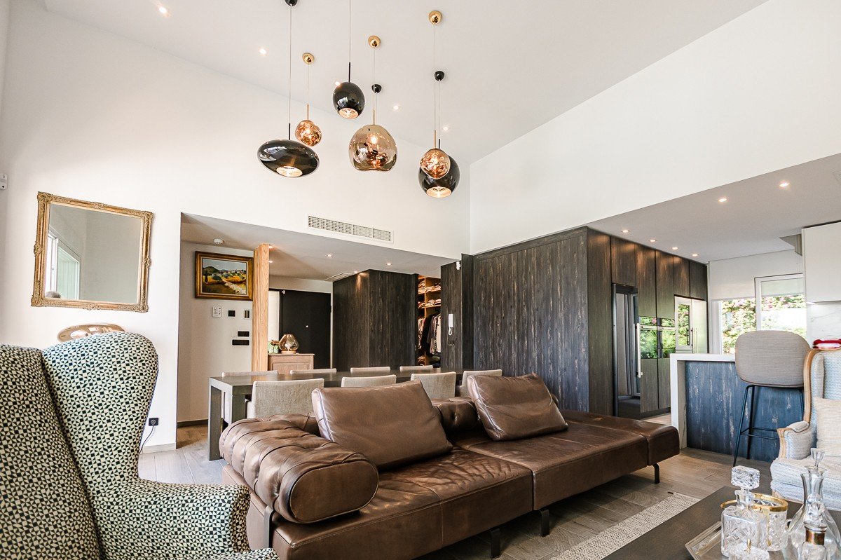 o_1j7egngd9gdcfca163dv541bis4f