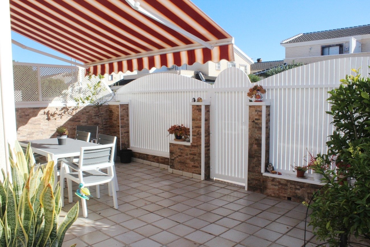 o_1jftql3hl1qei8r2ac47nq1rcv66