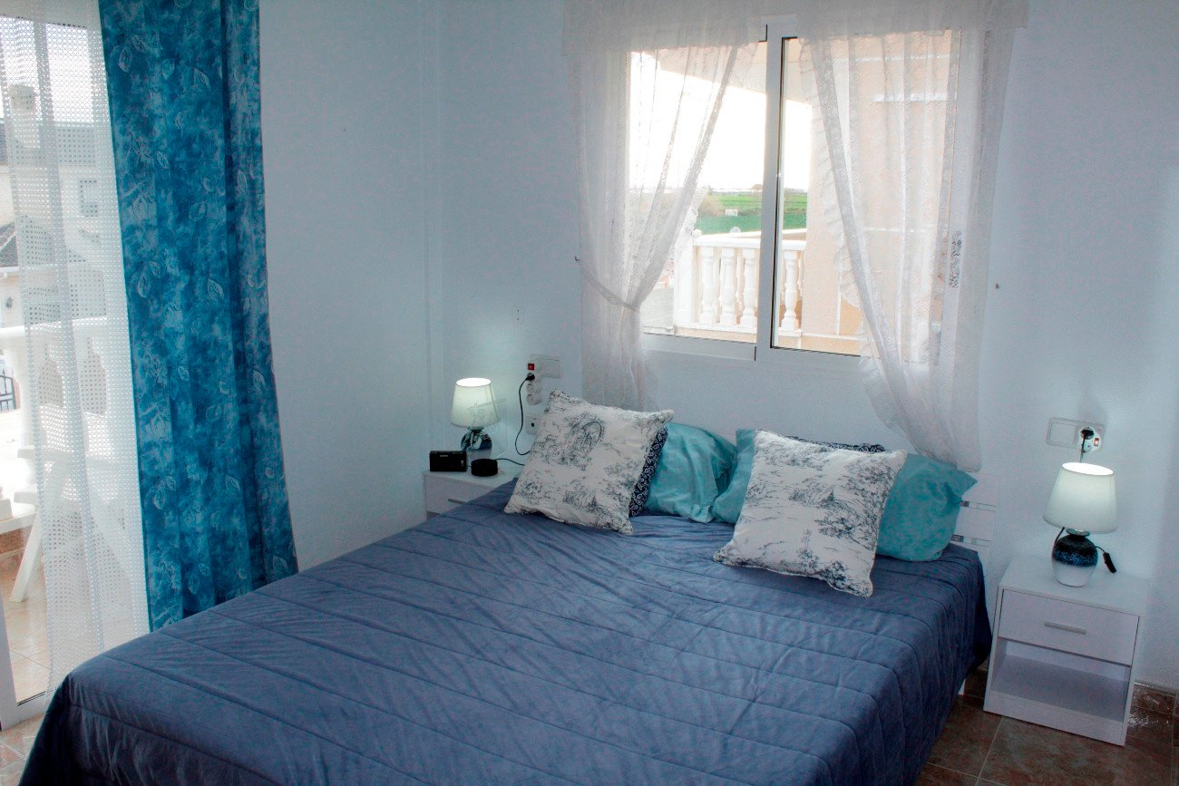 o_1jg2vrrg1rdm1ft7iahjs517c62g