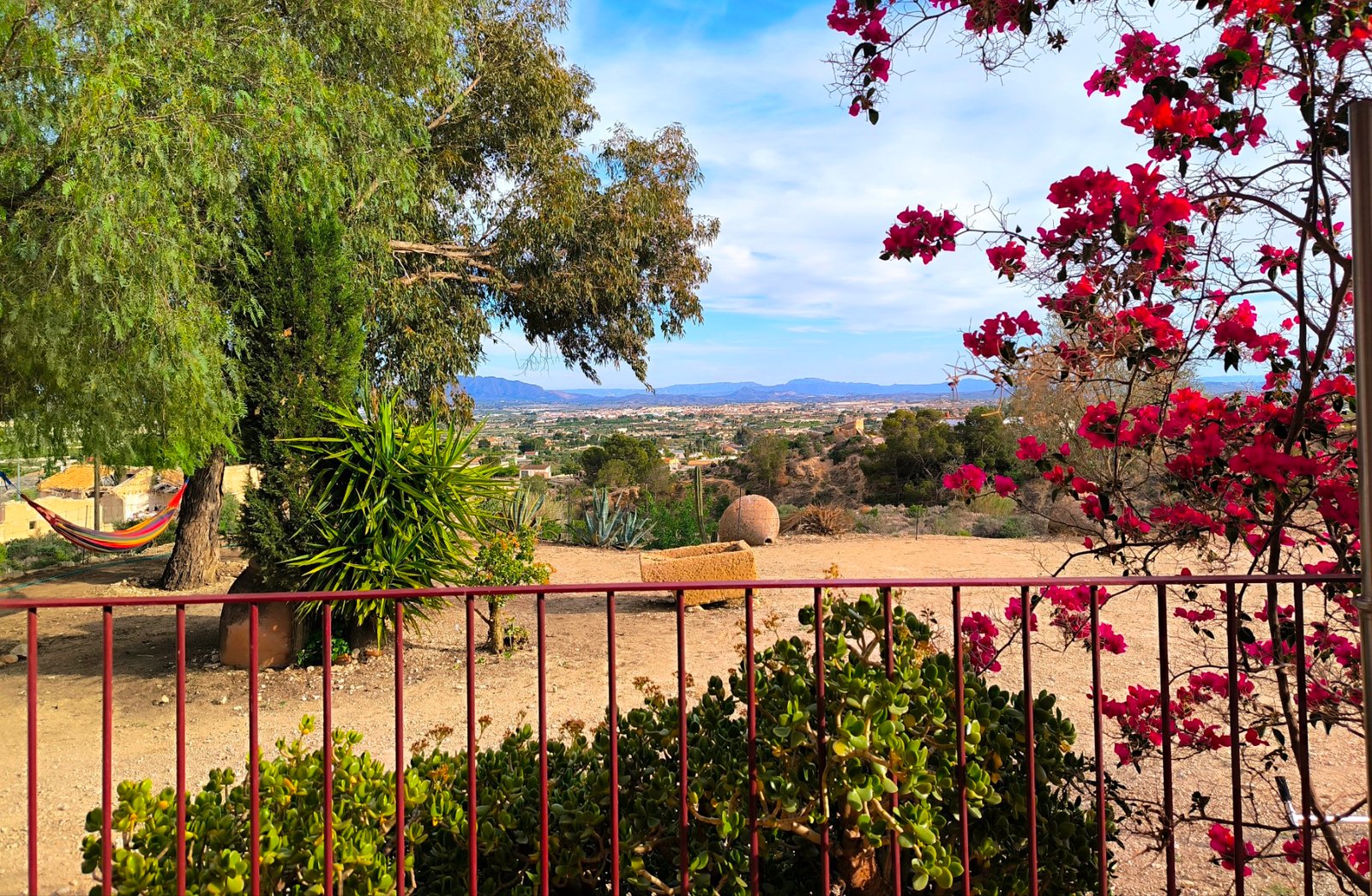 o_1jh92d10ihdv9qkkam1th6a9p2o