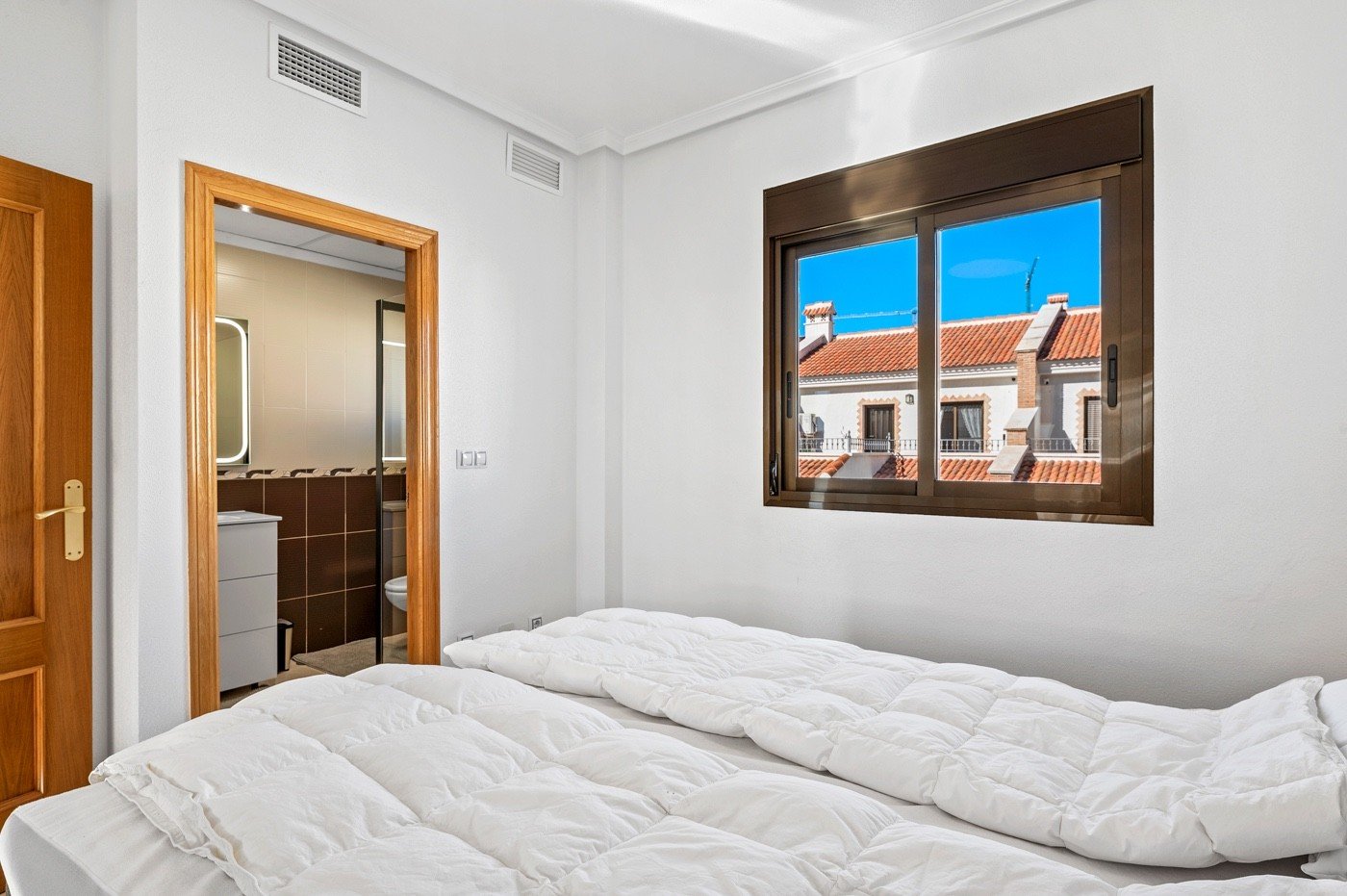 o_1ji7rs2qnft9ovvrcd163h1g372k