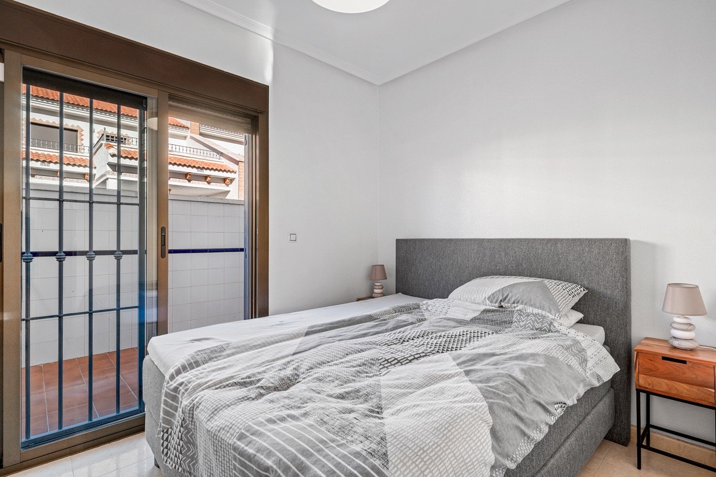 o_1ji7rs2qo1crg1k7sg3c19v511ag33