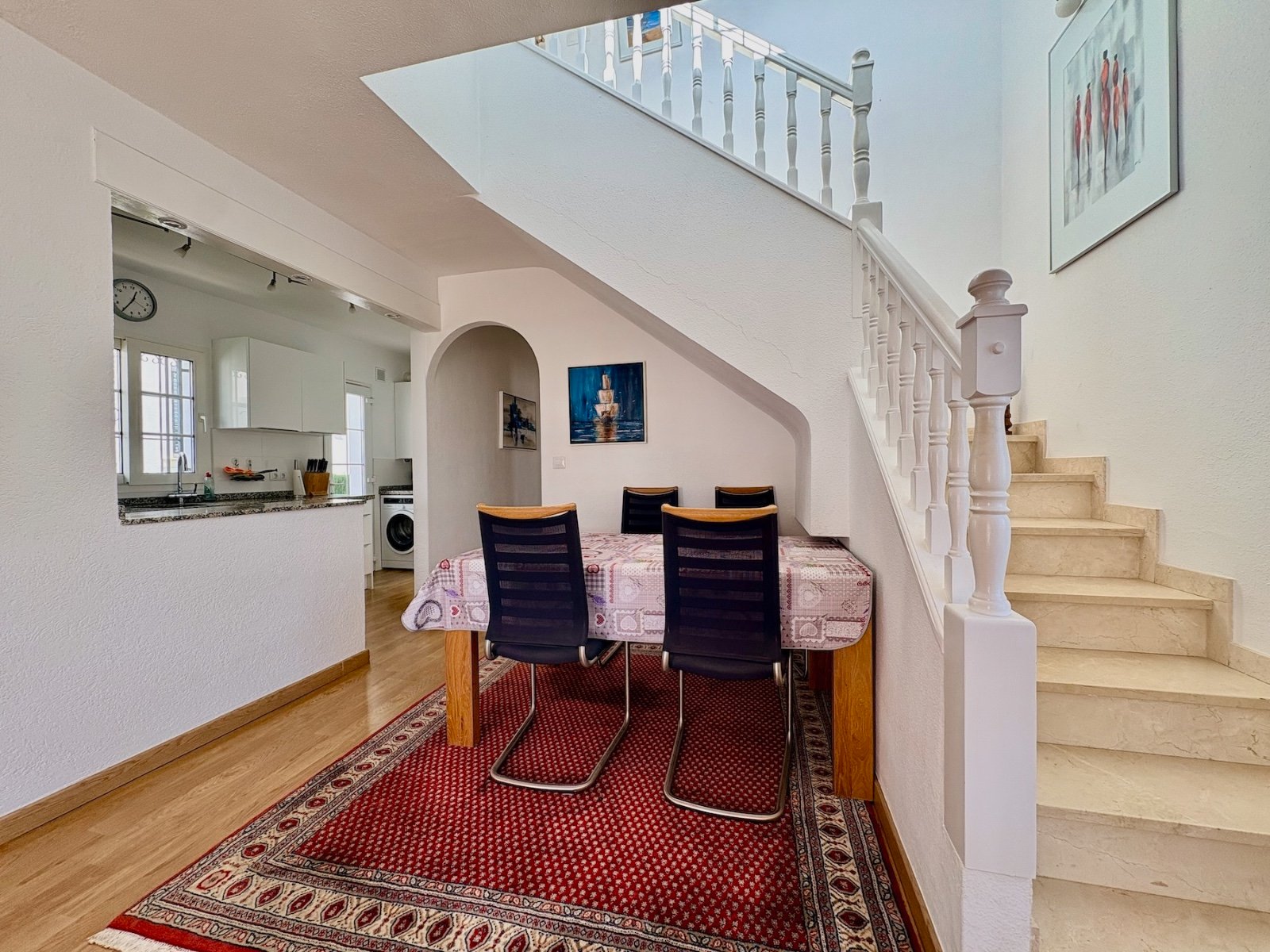 o_1jkdsg4g6382ceicahgtp1it83h