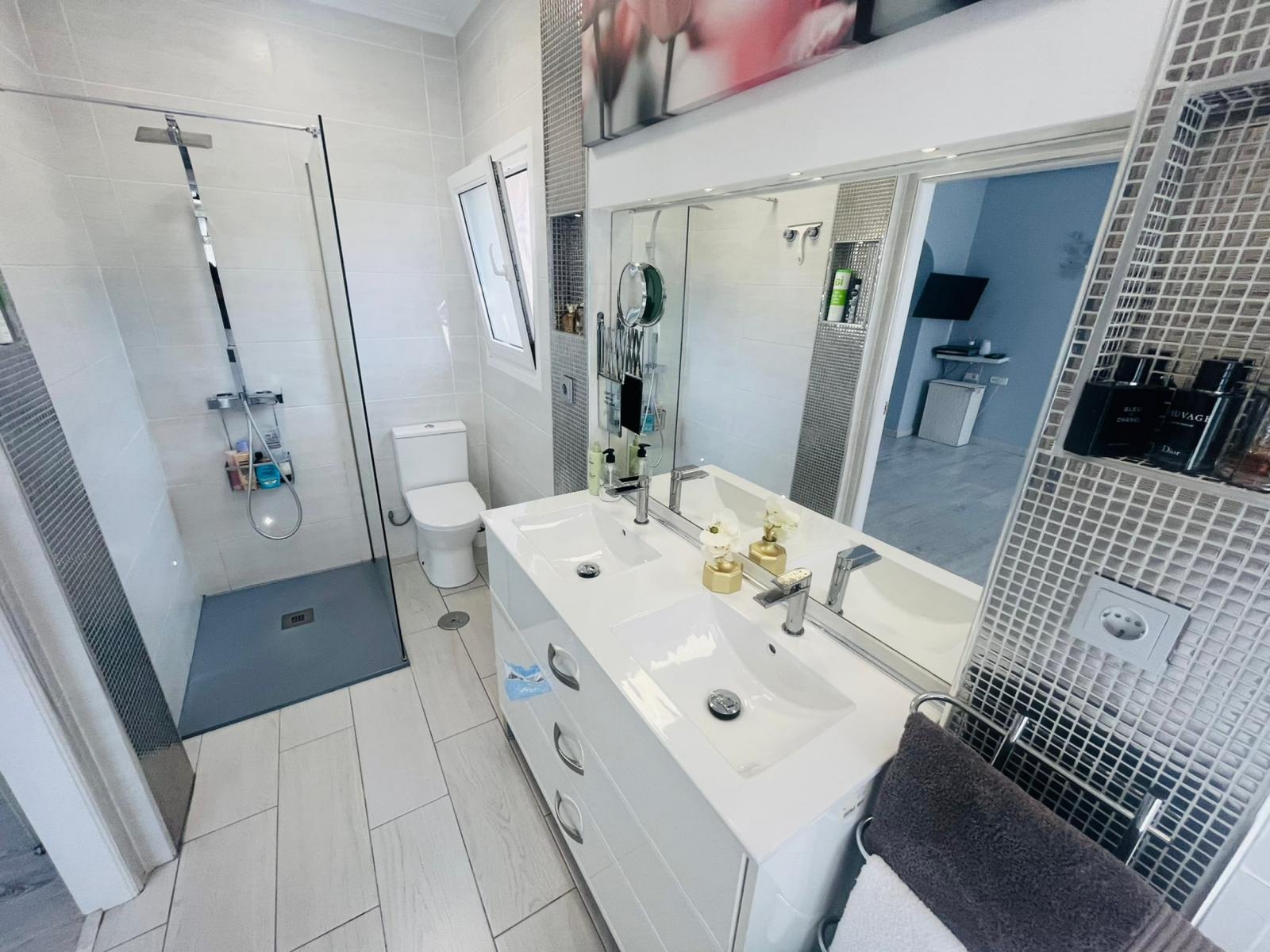 property_attachment_1jmcug9orj_20250908095344