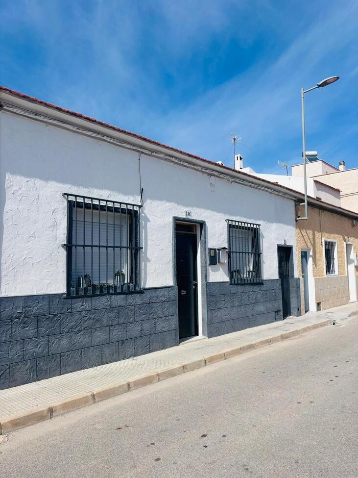town-house-san-miguel-de-salinas-spsdx222-2