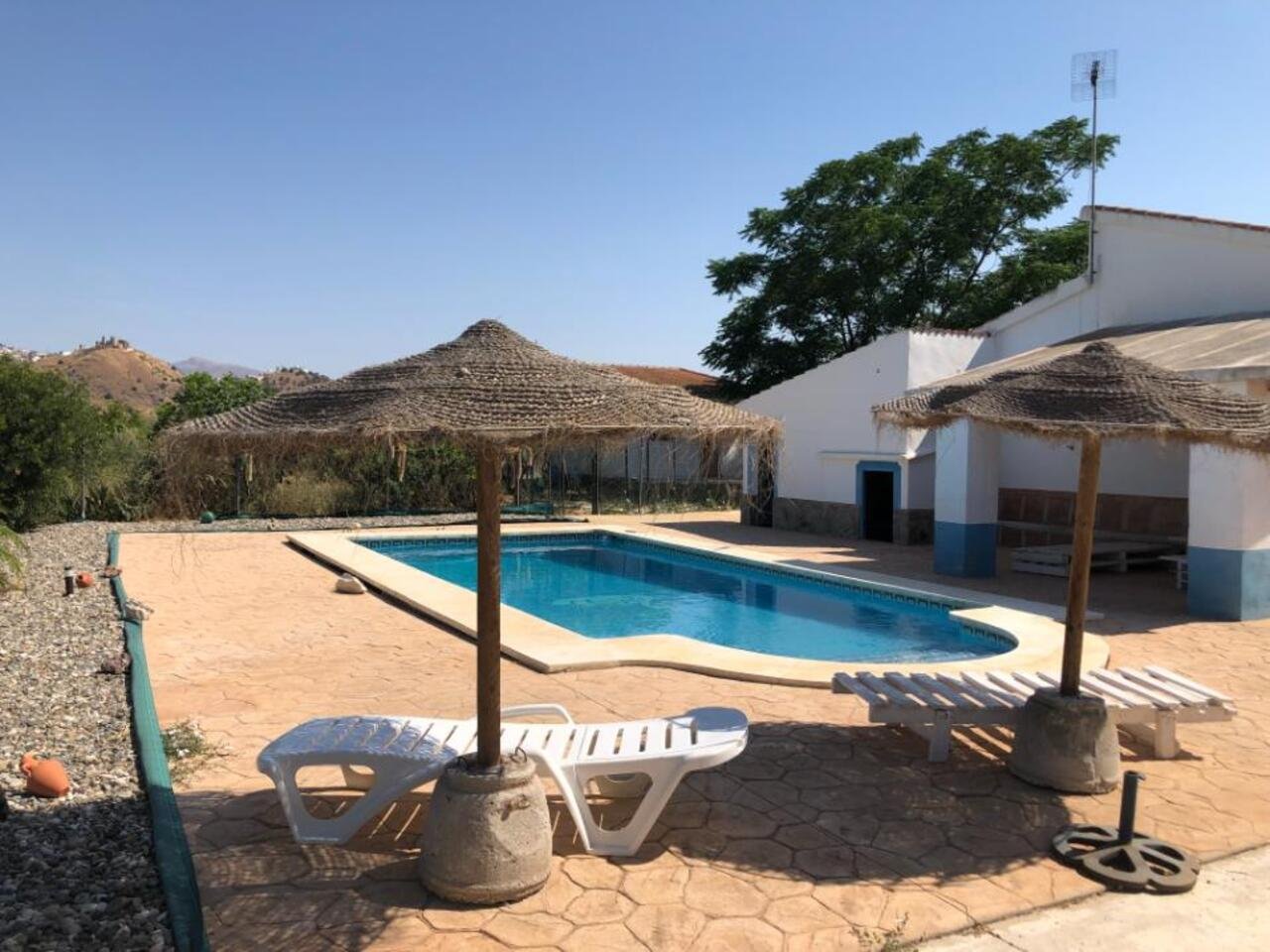 113611-property-for-sale-in-alora-84048287-large