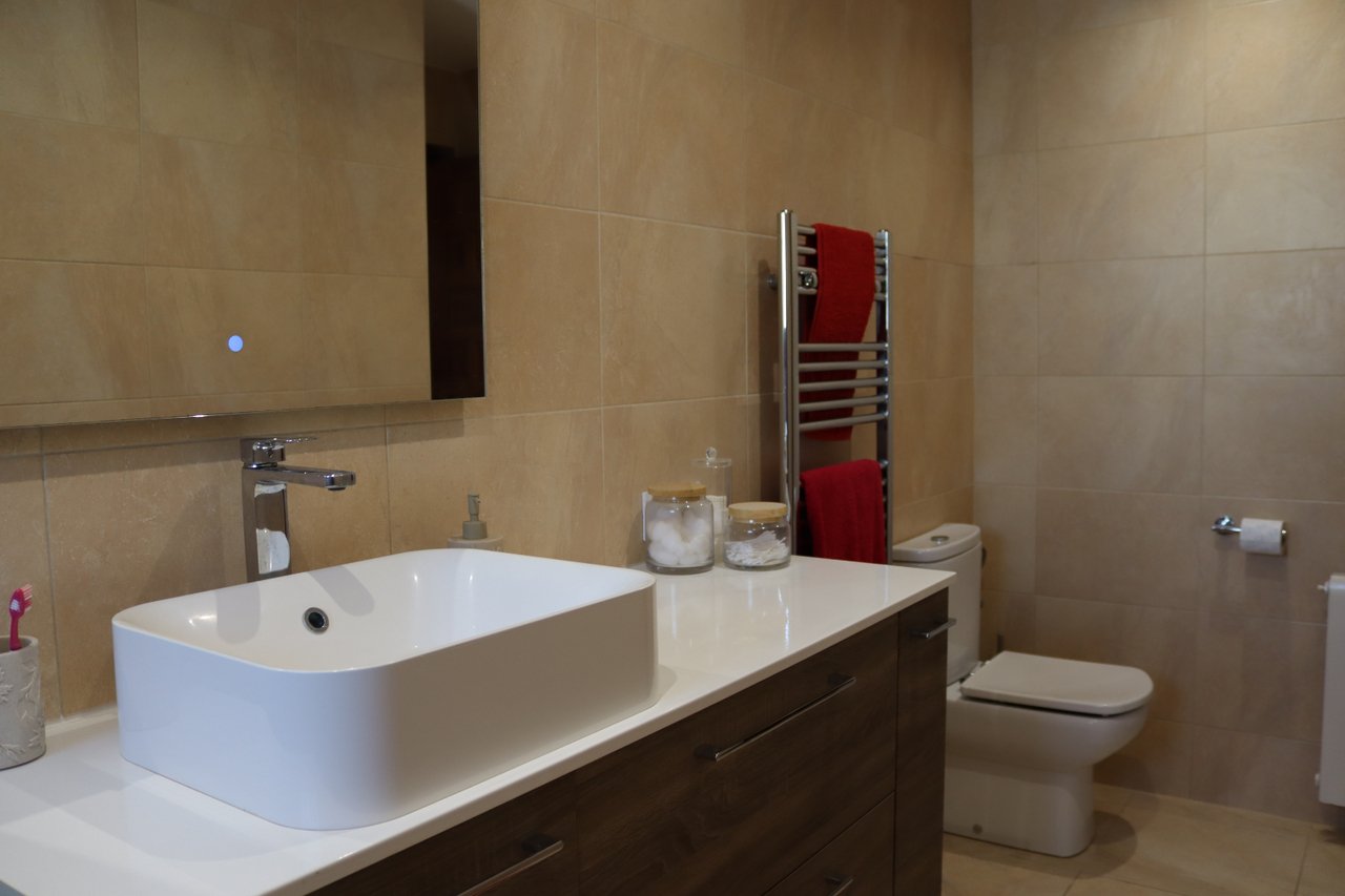 12394-villa-for-sale-in-orba-287574-large