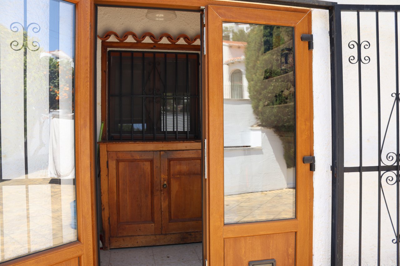 12394-villa-for-sale-in-orba-287589-large
