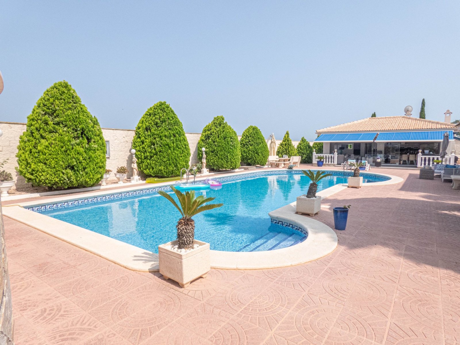6110_an_amazing_villa_for_sale_in_quesada_with_summer_house_050723160727_p1140605