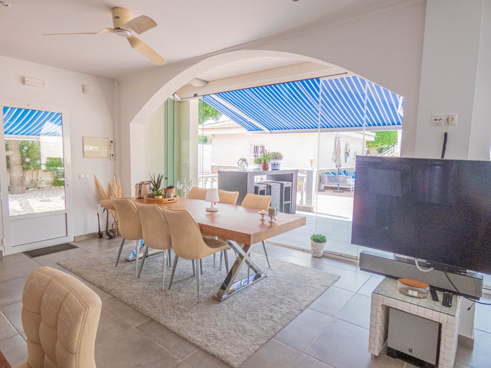 6110_an_amazing_villa_for_sale_in_quesada_with_summer_house_050723160730_p1140662