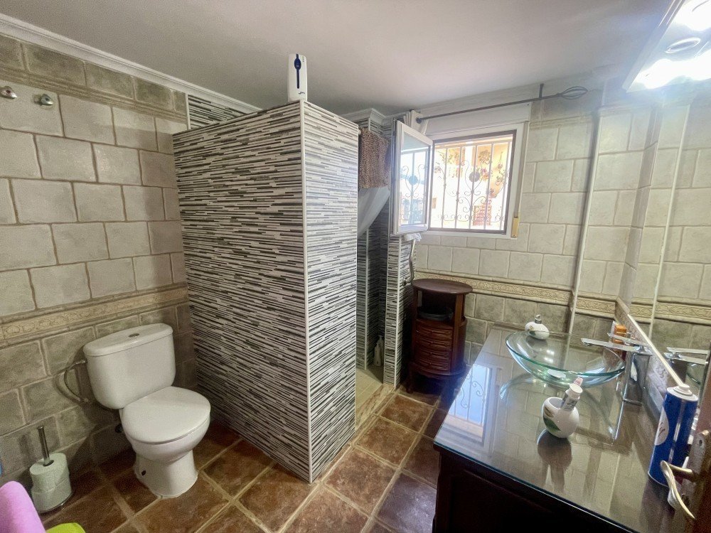 Bathroom-Sub-CSH7