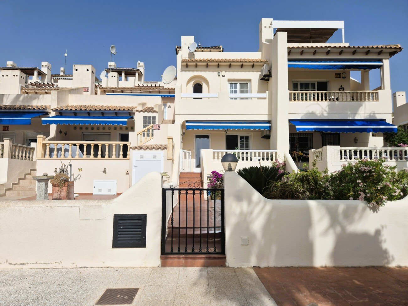 town-house-las-ramblas-golf-cbhd17-48