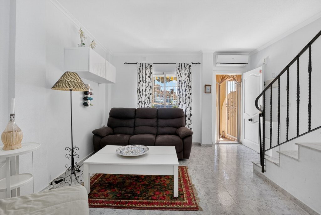 town-house-torrevieja-2419-27