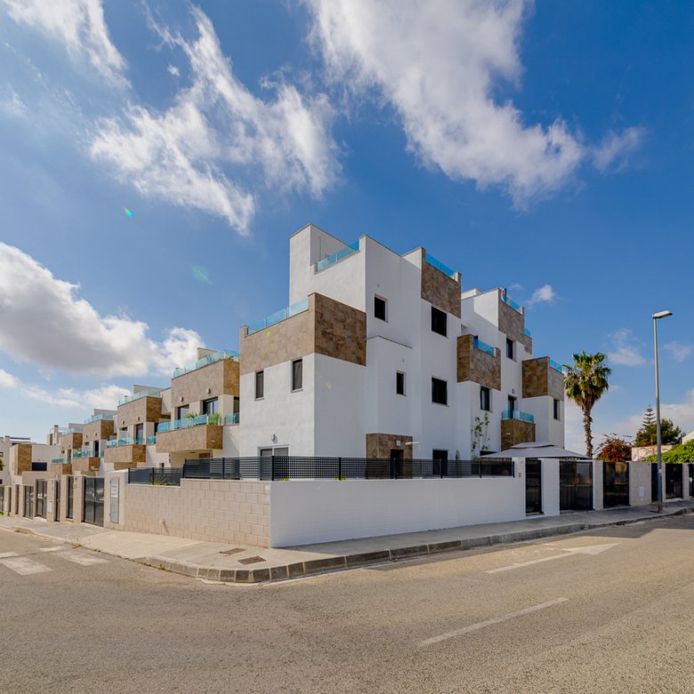 town house villamartin spsdx235 41