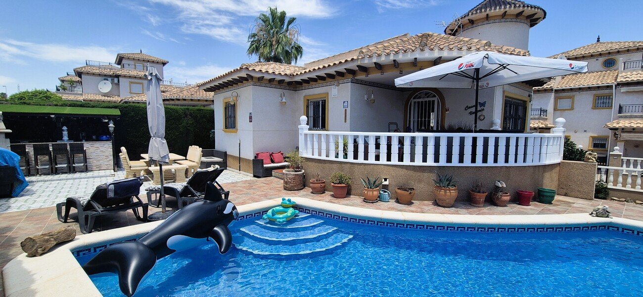 villa villamartin cbhd22 1