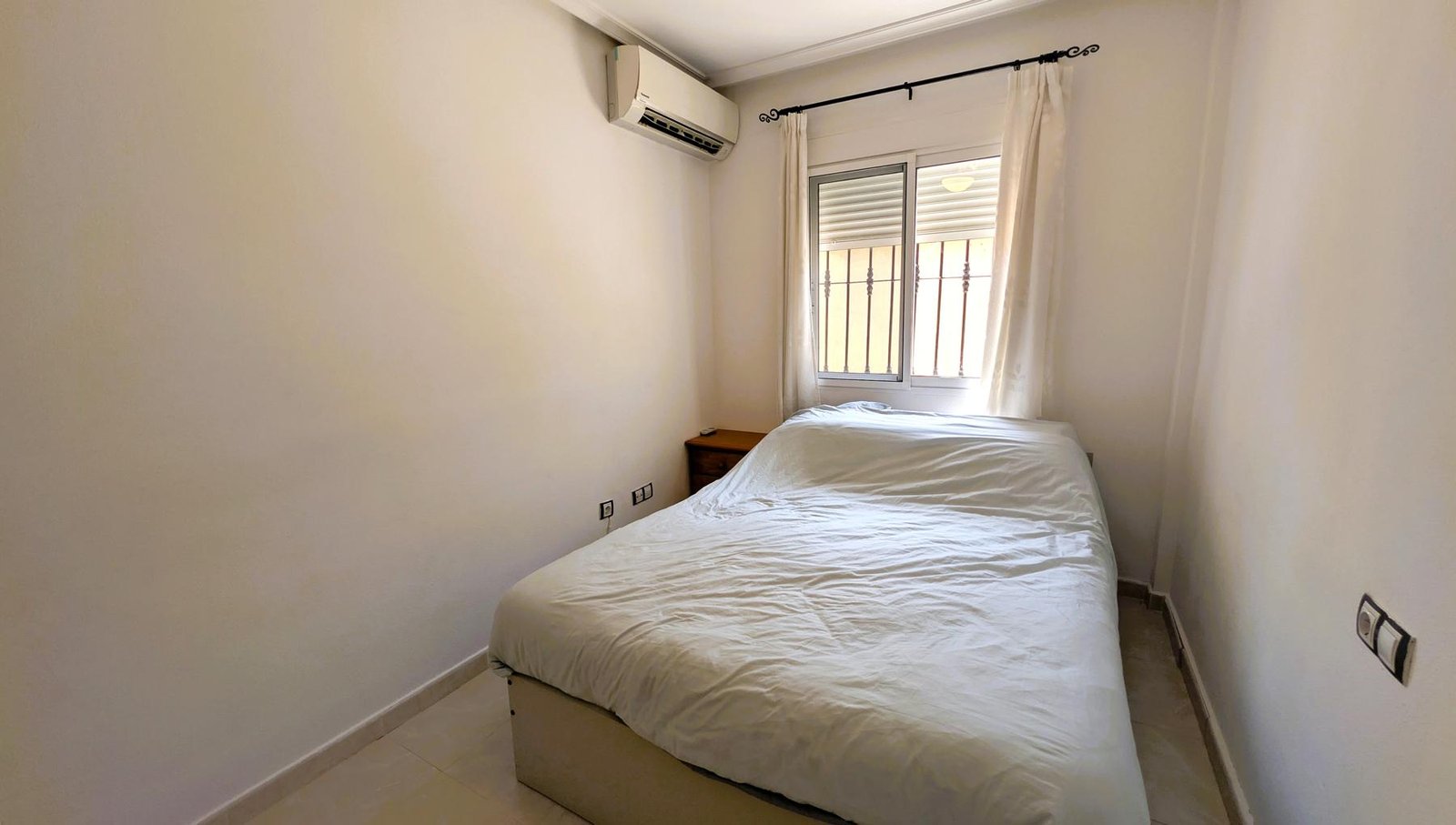 79360_lo_cripen_5_bed_townhouse_algorfa_12