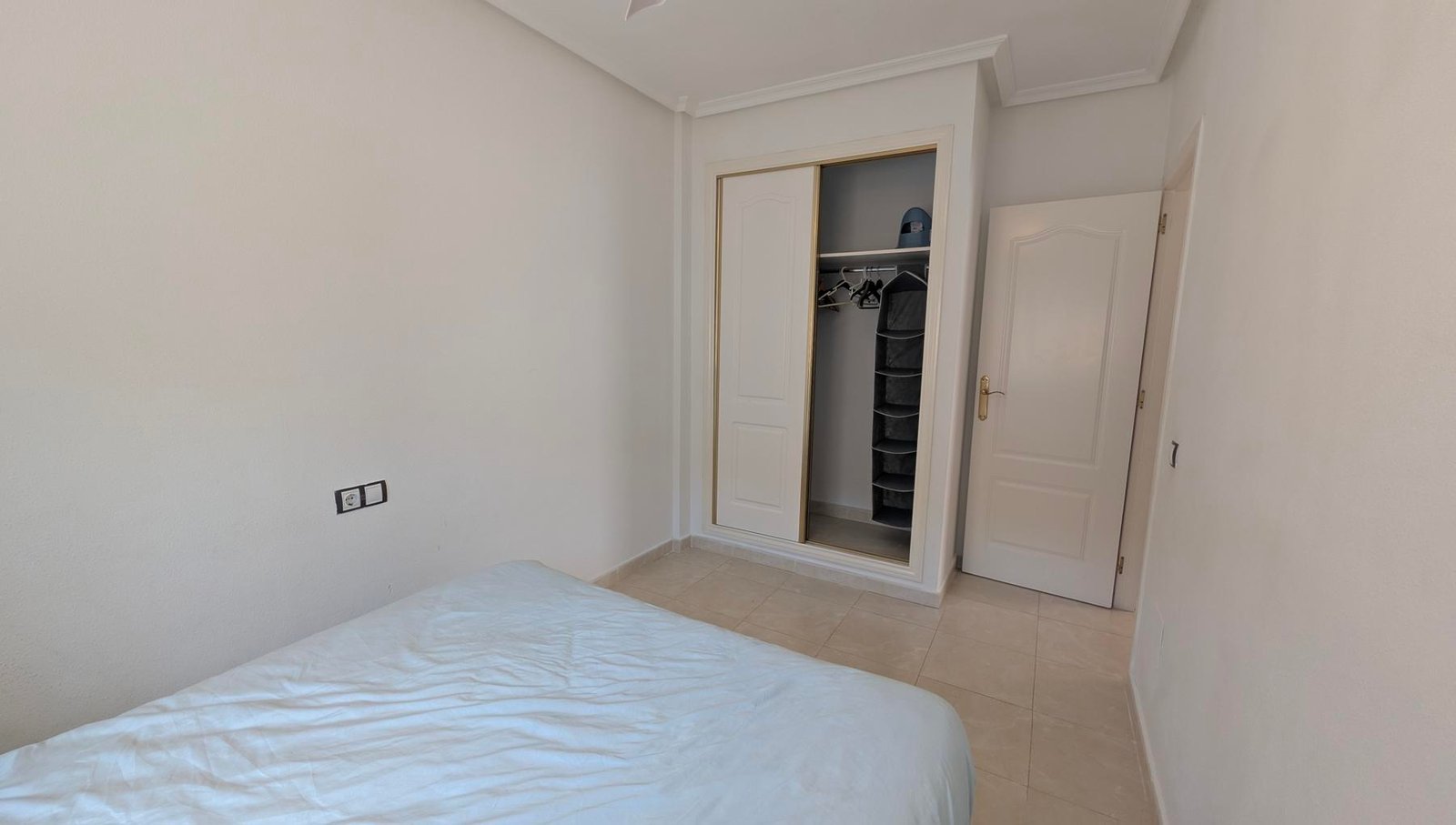 79360_lo_cripen_5_bed_townhouse_algorfa_13