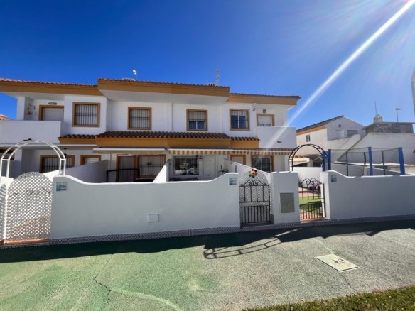 town house torre de la horadada bo1 1