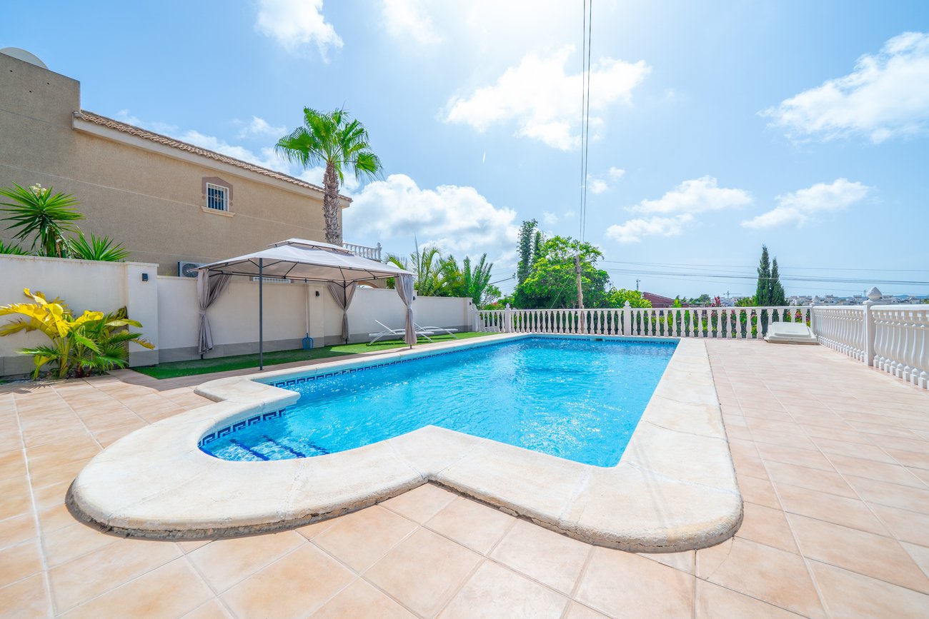 villa-torrevieja-pp1014-38